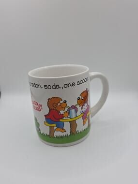 The Berenstain Bears Ceramic Mug 1987 Vintage Collectible 10oz